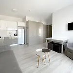 Azize Apartahotel Esmirna