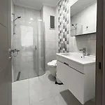 Azize Apartahotel Esmirna