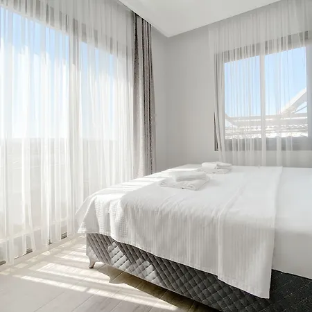 Apartmanhotel Azize 3*