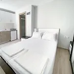 Azize Aparthotel İzmir