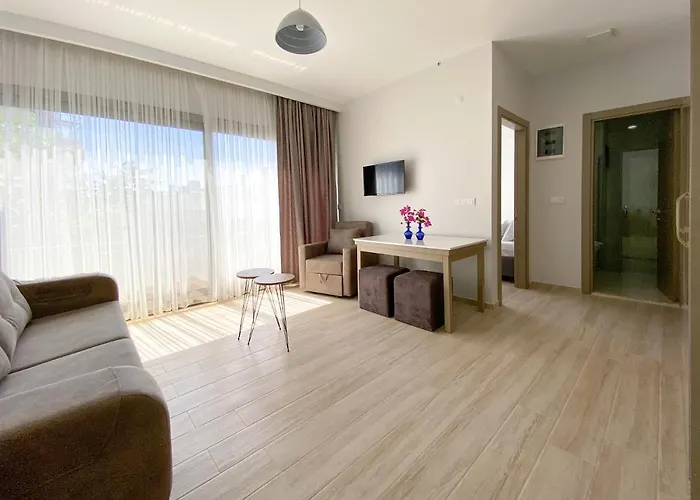 Apart-hotel Azize 3*