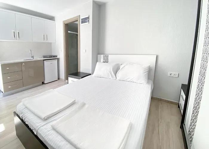 Azize Apart-hotel Esmirna